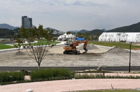[르포]'충주맨 걱정 맞았나' 300만명 부른다면서…현실은 하루 1200명밖에 못 실어 나른다[여수, 섬을 다시 쓰다]①