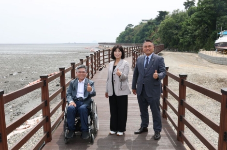 화성시의회 문화복지위원회, 황금해안길 임시 개통 앞두고 현장점검