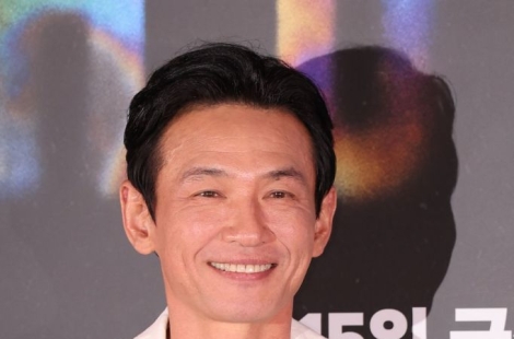 황정민, 불륜 주장글에 "악의적 편집…스토킹 혐의 고소"
