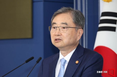 [단독]"강경화 초치" 장관 말실수 덮으려…외교부, 정부 속기록 삭제 논란