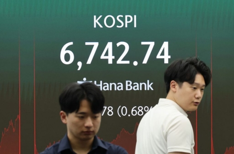"韓, 세계에서 가장 미친 주식시장"…3배 뛰고 40% 폭락한 코스피에 美도 '깜짝'