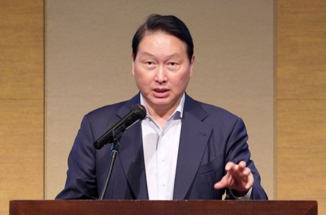 "굳이 대학 졸업장 필요 없다"…최태원이 청년들에게 던진 조언