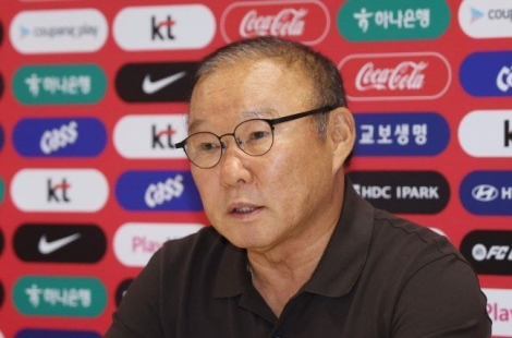 박항서 "축구협회, 카르텔 있어…뼈를 깎는 성찰 필요" 직격