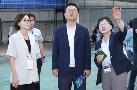 민경선 시장, 임영웅 콘서트 현장 점검…“안전한 귀가까지 빈틈없이”