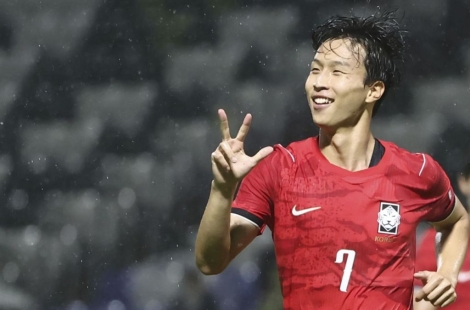 남자축구, 한 경기만에 행운의 8강행…22일 조별리그 최종전