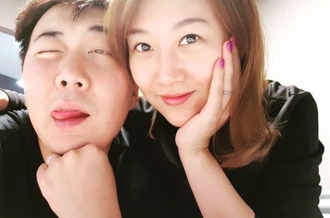 "들기도 무서워"…도경완 벌벌 떤 장윤정 '1억원 롤렉스'