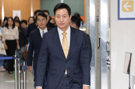 [속보]특검, '여론조사비 대납 의혹' 오세훈 2심 징역 1년6개월 구형 