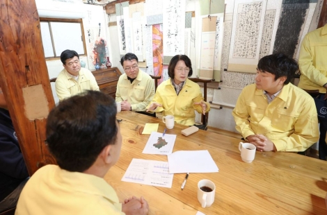 추미애 “가평 재선충병 특별방제구역 지정 지원…재해기금 활용 검토”