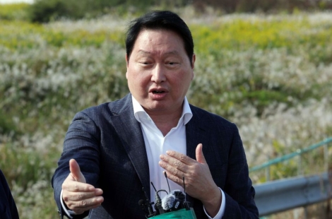 최태원 한 마디에 줄줄이 '상한가' 대박…SK하닉 -3%에도 급등한 '이 종목'