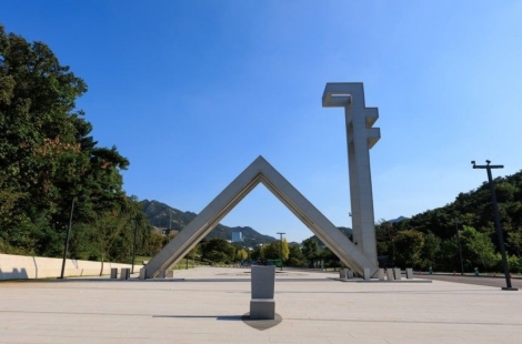 "딱 봐도 서울대 출신"…블라인드 무색한 성적표 모양 '시끌'