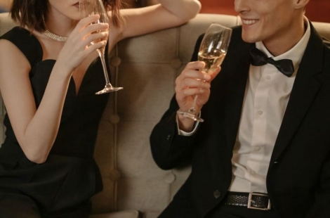 "예쁜 여자는 널 사랑하지 않아"…화장지 속 도청 장치에 '발칵' 산업스파이 경계령 내린 회사