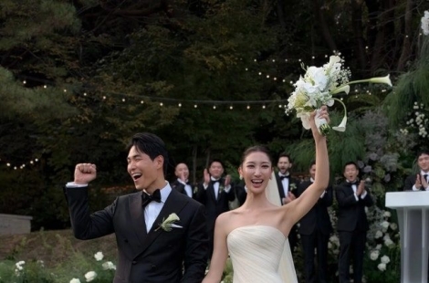 '케데헌' 이재, 샘 킴과 한국서 결혼…외조부 신영균 옛 자택 부지