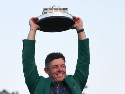 '커리어 그랜드슬래머' 매킬로이, 올해의 스포츠인 선정