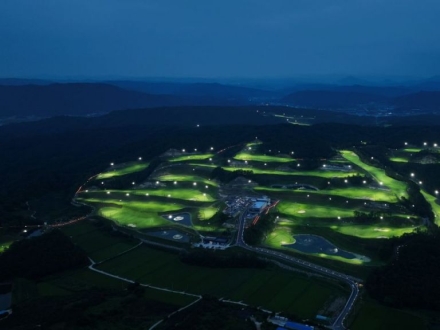 국내 골프장 이용객 줄었다…작년 비교 100만명 감소