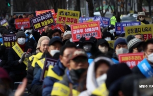 5억 이상 횡령 78건 중 가중처벌은 7건뿐…주주들 엄벌 탄원에도 '솜방망이' 처벌[소액주주의 눈물]③