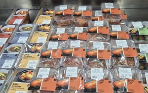 "돼지갈비에 나물" 파리지앵의 저녁 식탁 오른다