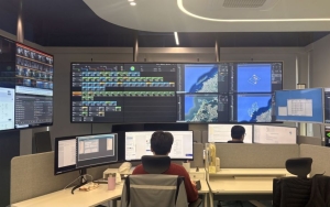 Monitoring 24,000 Wind Data Points... AI Prevents Wind Turbine Failures in Advance  ��