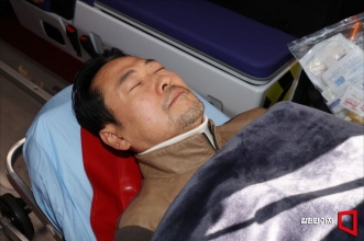 [포토] 장동혁 "더 큰 싸움 위해 단식 중단"…단식 8일째 병원 이송