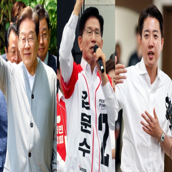 카디건·유니폼·셔츠…패션도 전략, 당신의 선택은