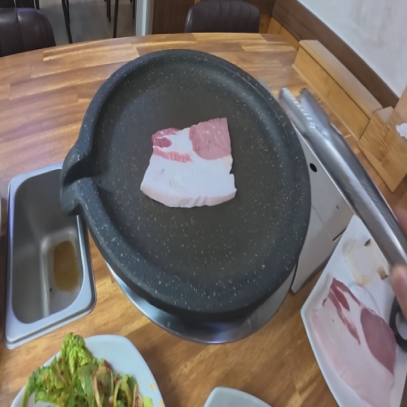 "바가지만 씌우잖아"…20대, 국내 대신 해외로 떠나요