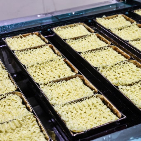 36년만에 부활한 우지라면…삼양1963, 불닭 명성 잇는다