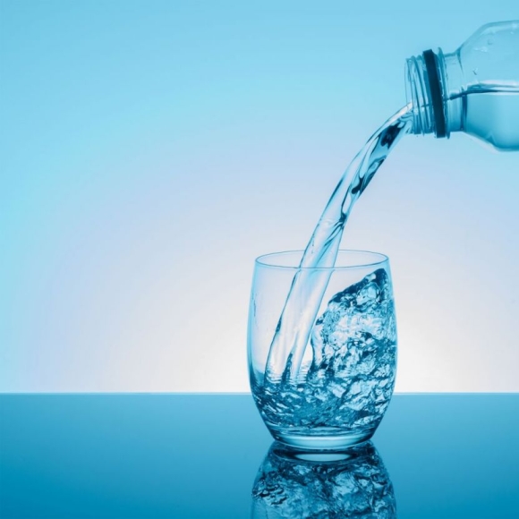 "Was the Price Just for the Name?"... The Secret Behind Bottled Water Twice as Expensive