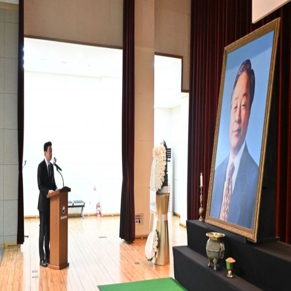 YS서거 10주기…李대통령 “대도무문, 마음에 새긴다”