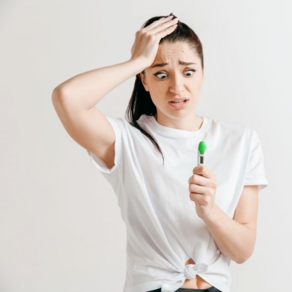 늘 쓰는 그자리…"칫솔 '이곳'에 뒀다간 세균 득실"