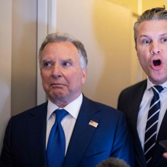 "실물보다 못 생겼잖아"…펜타곤, 전쟁 중 기자 출입 금지