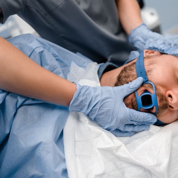 '수면마취 챌린지' 유행에…의료계 경고 나선 까닭