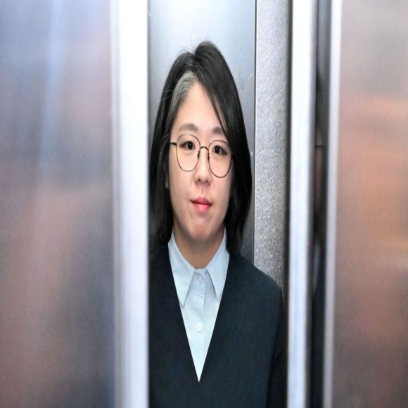 의원직 사퇴 질문에…용혜인 "청문회서 답하겠다"