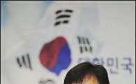 포브스, 아시아 최고 기부 영웅은…'성룡'