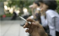 "괜히 올렸나" 한 달만에 순위 바뀐 외국계 담배 '명암'