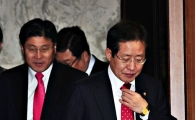 [포토뉴스] 홍준표, '임시국회 연장해야~'
