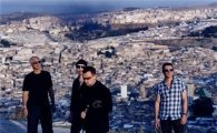 U2, 2월 18일 브릿어워즈서 5년만에 컴백 공연