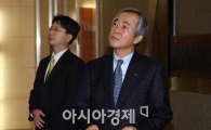 [포토뉴스] 자진사퇴의사 표명한 이구택 회장