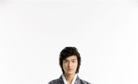 이민호 한복 차려입고 새해인사 "새해복 많이 받으세요"