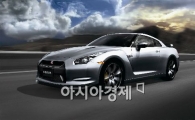닛산 GT-R, 아우디와 페라리를 누르다