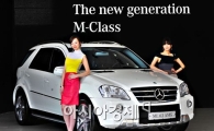 벤츠, 강력한 성능 SUV 'M클래스' 출시