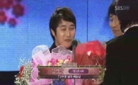 [백상예술대상]김병만-박미선, TV부문 男女예능상 수상