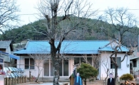 'MB생가' 바뀌니 풍수도 바뀌어...친척집 성역화