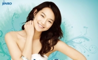 신민아, 섹시한 광고사진 '눈길'…진로 제이 모델 발탁