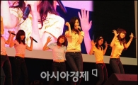[포토]서울모터쇼 뜨겁게 달구는 소녀시대