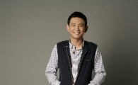'식스먼스' 황정민 "로베르토 베니니 느낌으로"