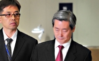 [포토] 고개숙인 조건식 현대아산 사장