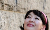 [인터뷰]윤석화 "중년의 사랑은 불씨같아"