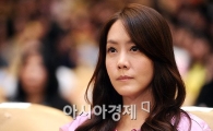 김정은, 故최고은 작가에 "천국에 가 있길 기도" 애도