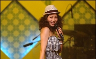 '가수 변신' 한지혜 "나는 무대 체질"