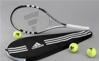 아디다스, 테니스라켓 첫 출시