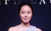 '야구선수 이택근과 열애설' 윤진서는 누구?